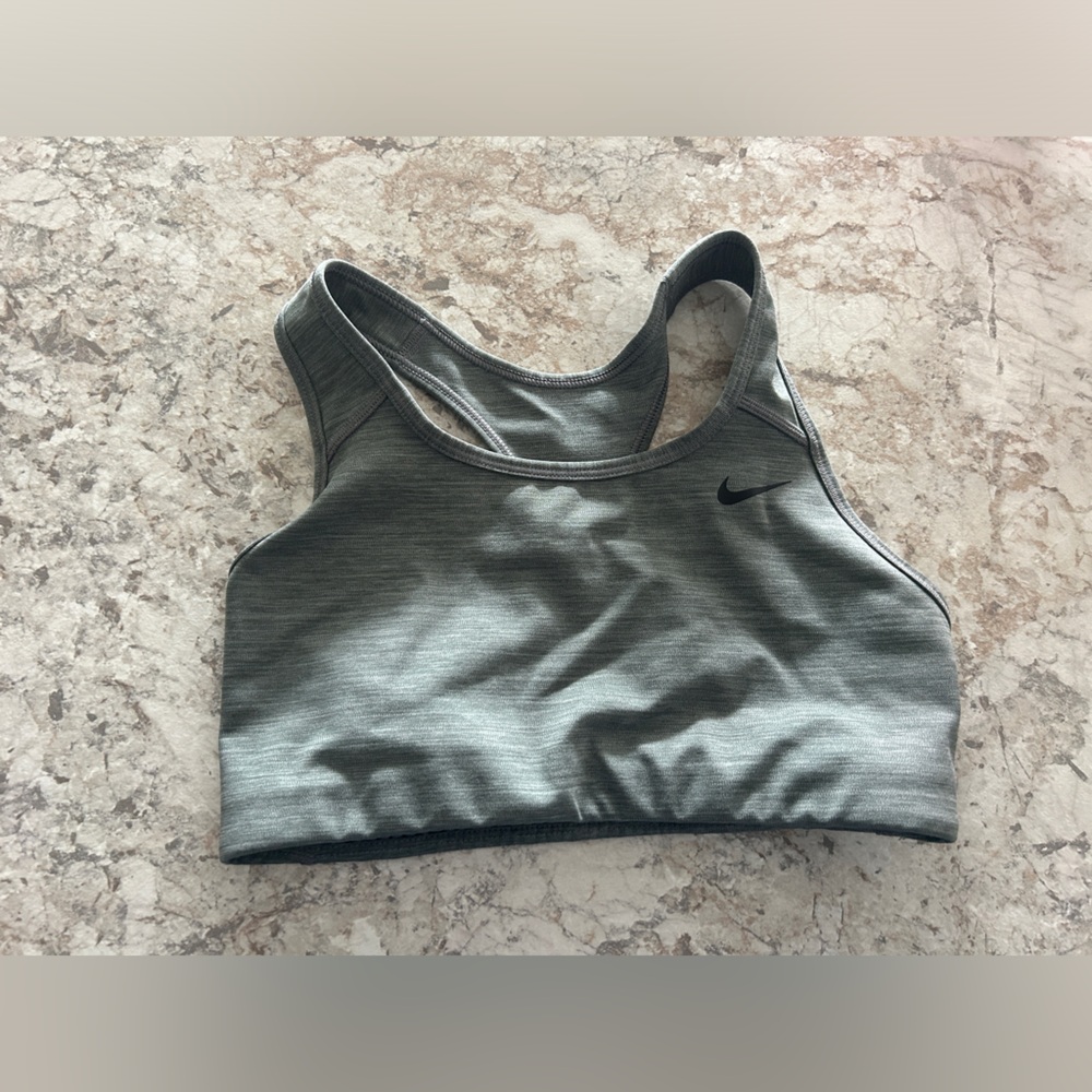 Nike Logo Sports Bra Women’s Size Small Gray